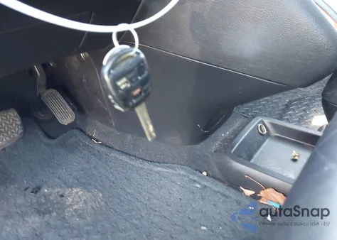 2004 Lexus Rx 330 from USA, damaged, VIN 2T2HA31U84C037744